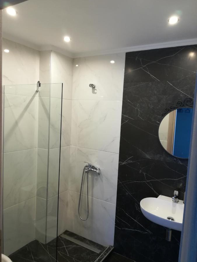 Alma Libre Luxury Apartment 2 Nikiti  Ngoại thất bức ảnh